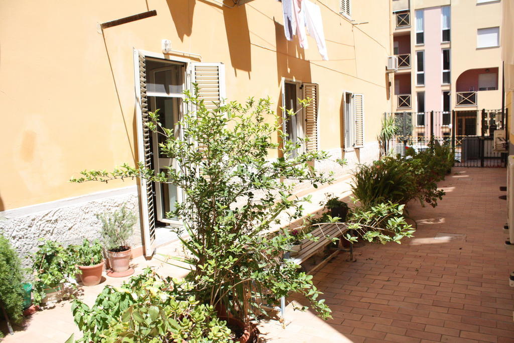 Davi Bed & Breakfast Cagliari Eksteriør bilde